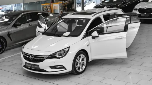 Opel Astra Sports Tourer 1.6 CDTi Dynamic