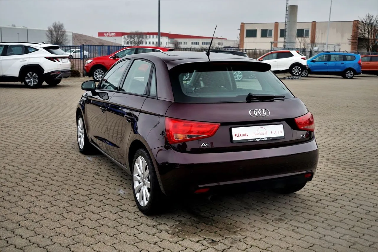 Audi A1 Sportback 1.6 TDI Ambition...  Image 2