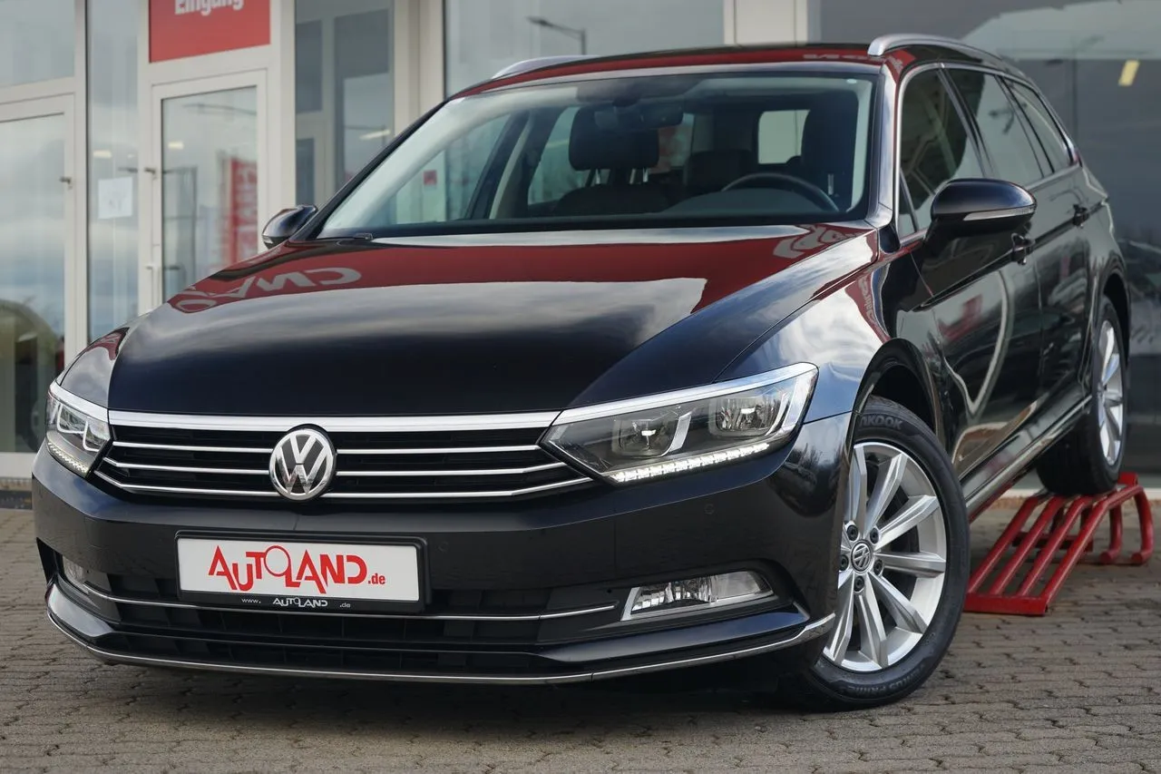 Volkswagen Passat Variant 2.0 TSI DSG...  Image 1