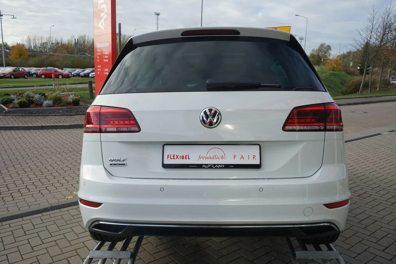 Volkswagen Golf Sportsvan VII 1.5 TSI...  Image 3