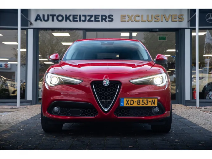 Alfa Romeo Stelvio 2.2d Super  Image 2