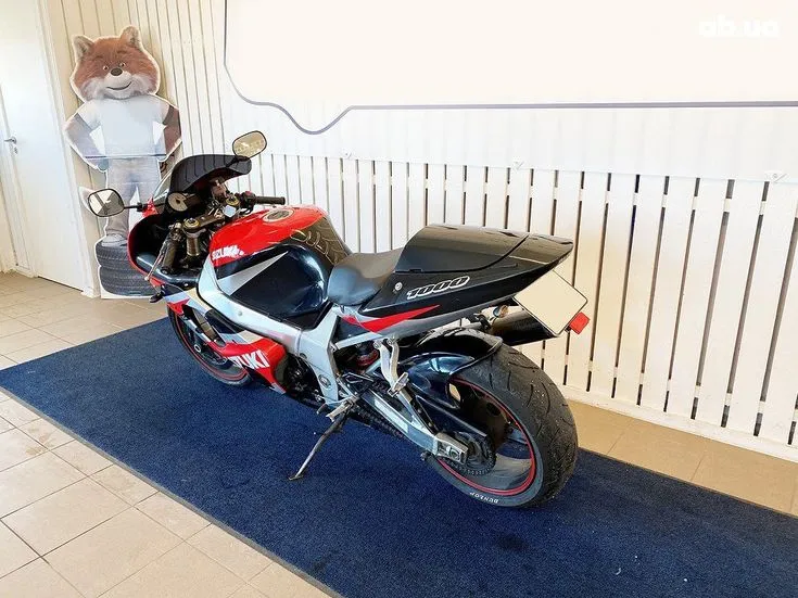 Suzuki GSX-R Image 3